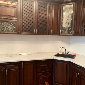 Академіка Сахарова вул., 30