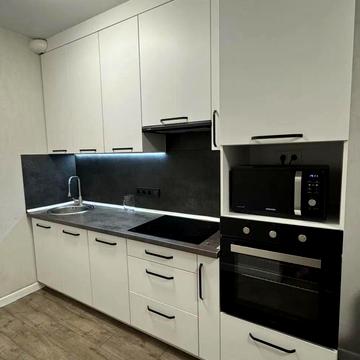 Приладний пров., 10-Б