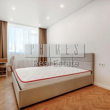 Берестейський просп. (Перемоги), 11 к2