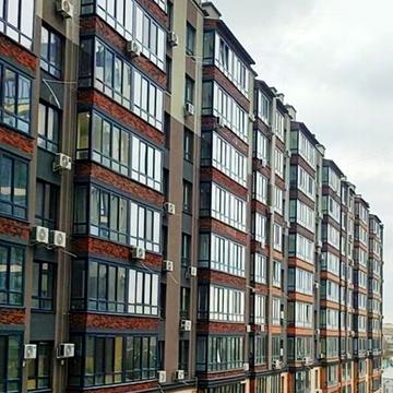 Домбровського вул., (Будинок 3)