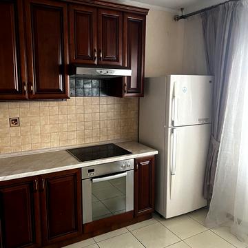 Федора Ернста вул., 6