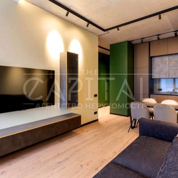 Ґарета Джонса вул. (Сімї Хохлових), 12-А