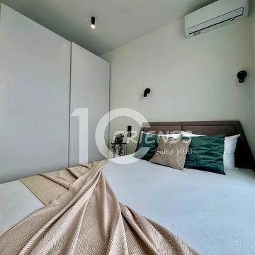 Академіка Заболотного вул., 1-А