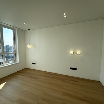 Героїв Майдану вул., (Будинок 6)