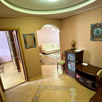 Марка Кропивницького вул. (Потьомкінська), 129