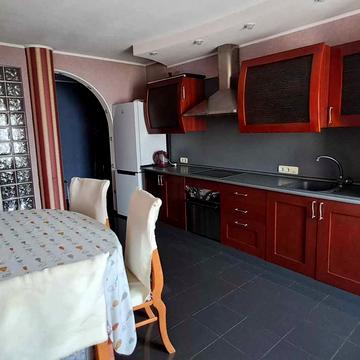 Лариси Руденко вул., 21-А