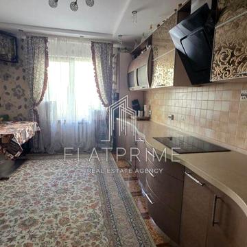 Урлівська вул., 17