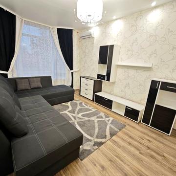 Юрія Мушкетика вул. (Натана Рибака), 2