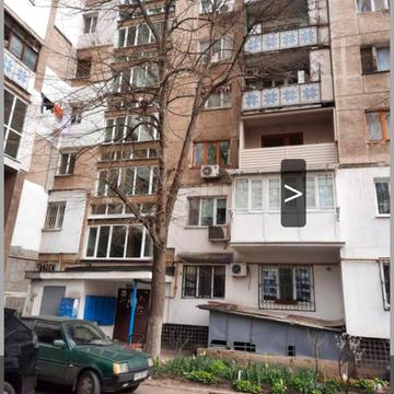 Зоопаркова вул., 17