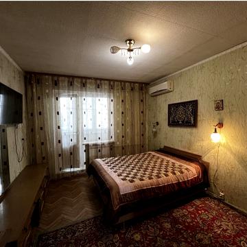 Княжий Затон вул., 12