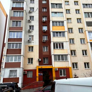 Драгоманова вул., 6