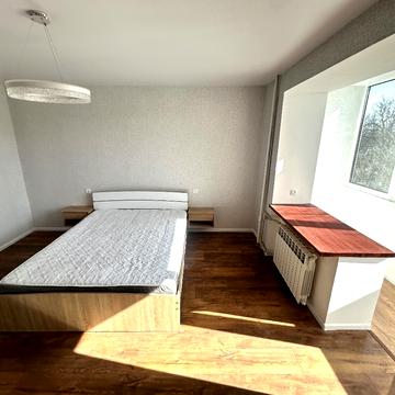 Артилерійська вул., 10