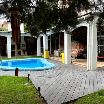 Горіхова вул.