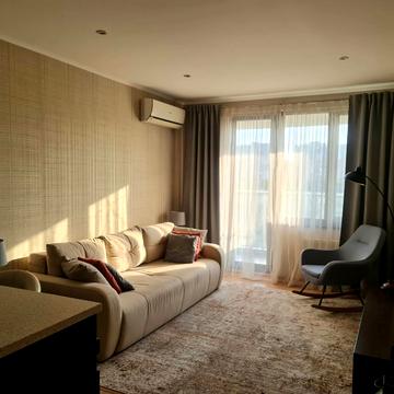 Голосіївський просп. (40-річчя Жовтня), 60