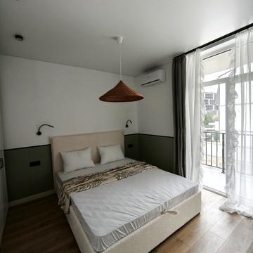 Загорська вул., (Будинок)