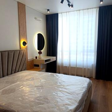 Всеволода Змієнка вул., 15/23