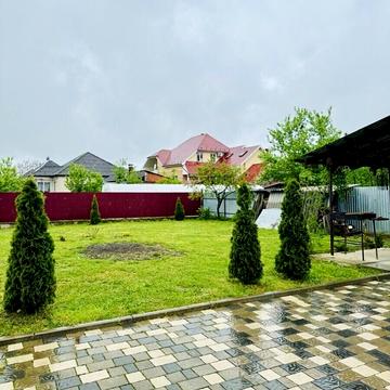 Молодіжна вул.