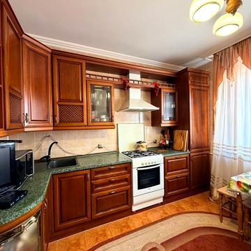 Городня вул., 10