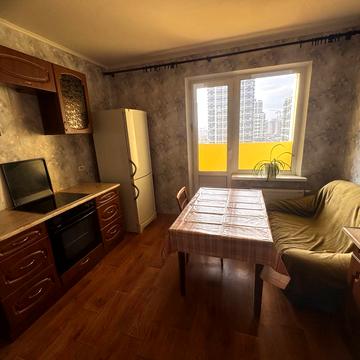 Сергія Данченка вул., 3