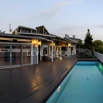 Садова вул.