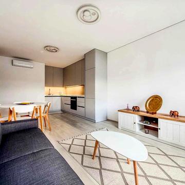 Дніпровська набережна вул., 15-К