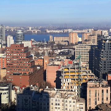 Виконкомівська вул., 24-Б