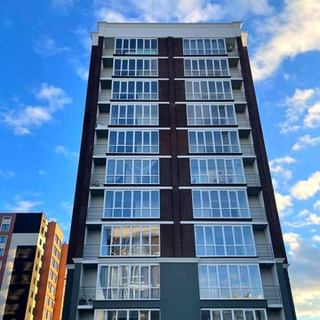 Панаса Мирного вул., (Будинок 4)