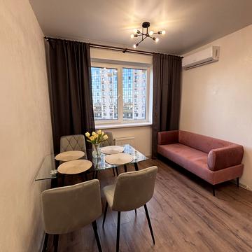 Академіка Сахарова вул., (54 перлина)