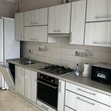 Зелена вул., 29