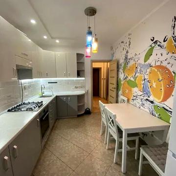 Стрийська вул., 36