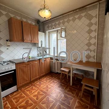 Добрий Шлях вул., 5