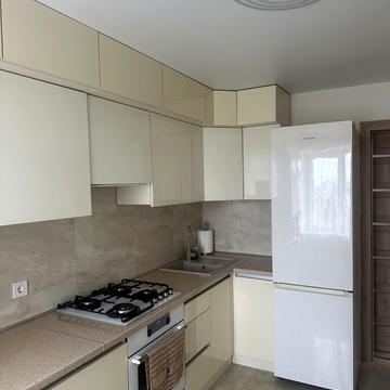 Микулинецька вул., (Будинок)