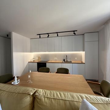 Підволочиське шосе, 3