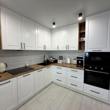 Миколаївська вул., 33