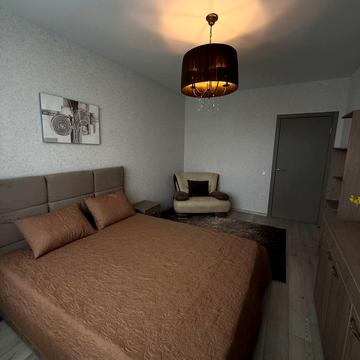 Князя Ярослава Мудрого просп., (Будинок)