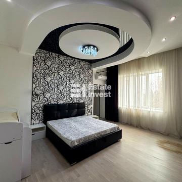 Переяславська вул., 23 к2