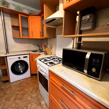 Тополина вул., 3 кор 5