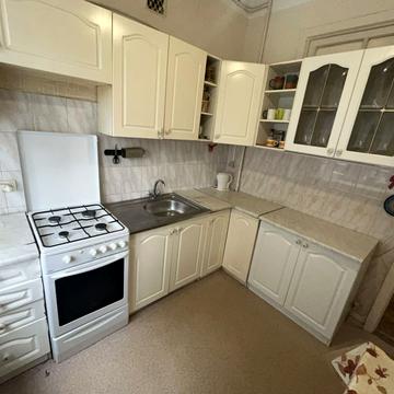 Леоніда Первомайського вул., 9-А