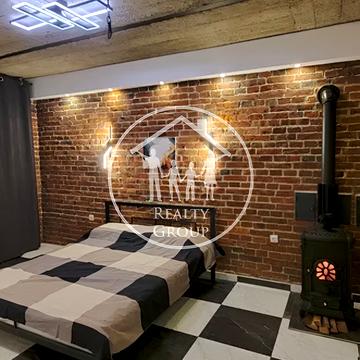 Парфановичів вул., 8