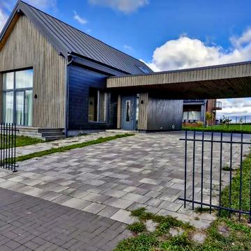 вул. Ковальська 76