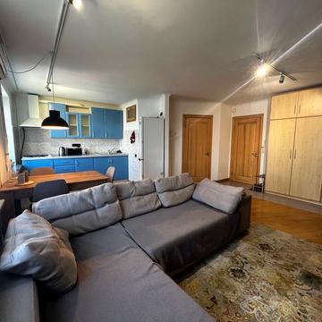 Коперника вул., 16-Б