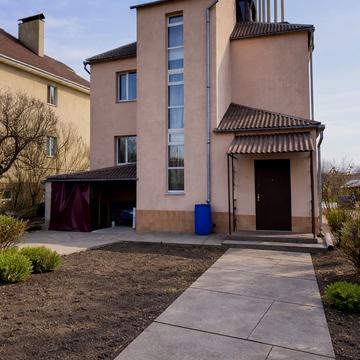 Героїв України вул.