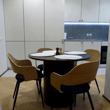 Князя Ярослава Осмомисла пл., 1