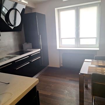 Феодосійський пров., 14-А