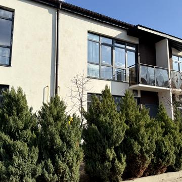 Найкраща вул. (Ломоносова)