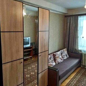 Дарницький бульв., 15