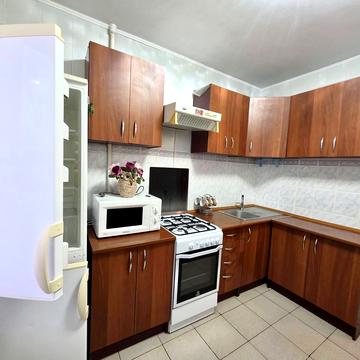 15 Квітня вул., 9