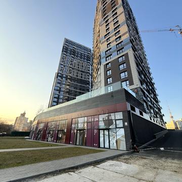 Дегтярівська вул., 25-Е