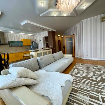 Павлівська вул., 26/41