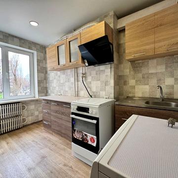 Терещенківська вул. (Червоного Козацтва), 25